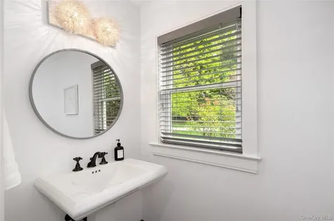 469 Taconic Road Greenwich CT 06831