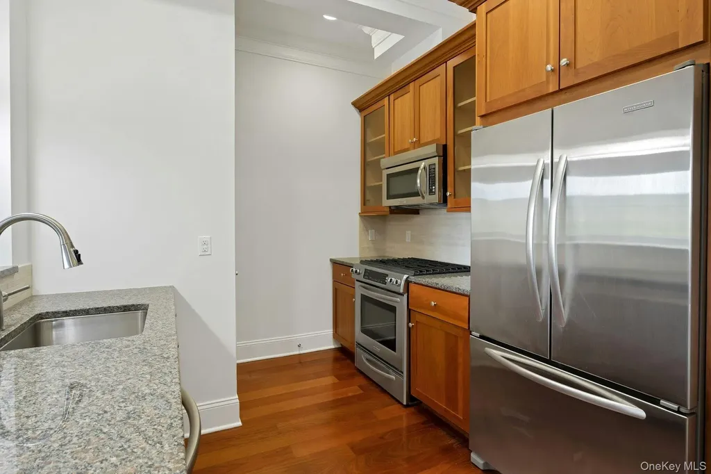 127 W Main Street Tarrytown NY 10591