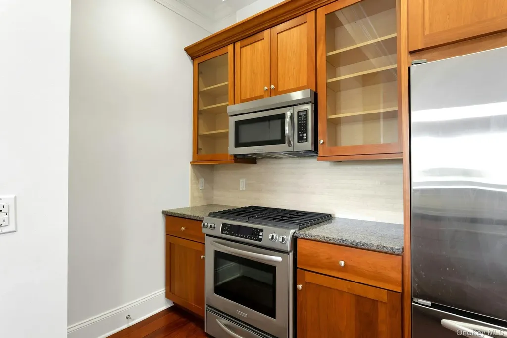 127 W Main Street Tarrytown NY 10591