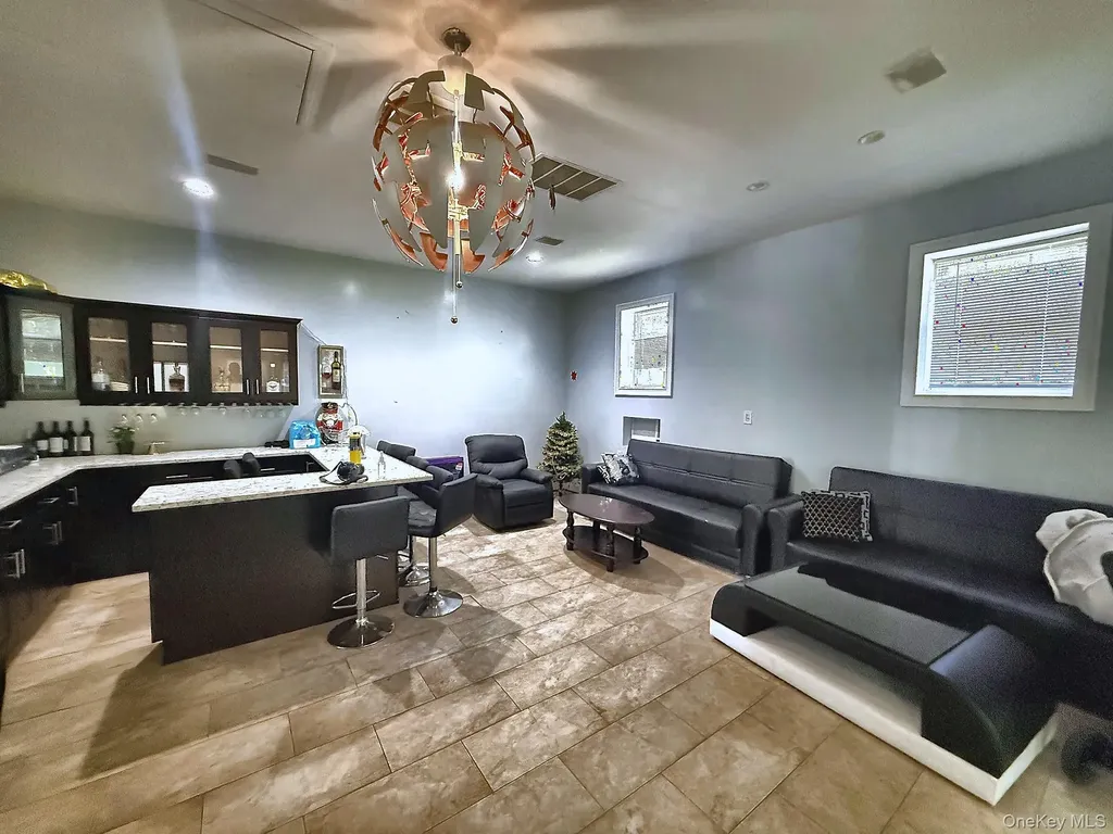 25 Lisa Drive Dix Hills NY 11746