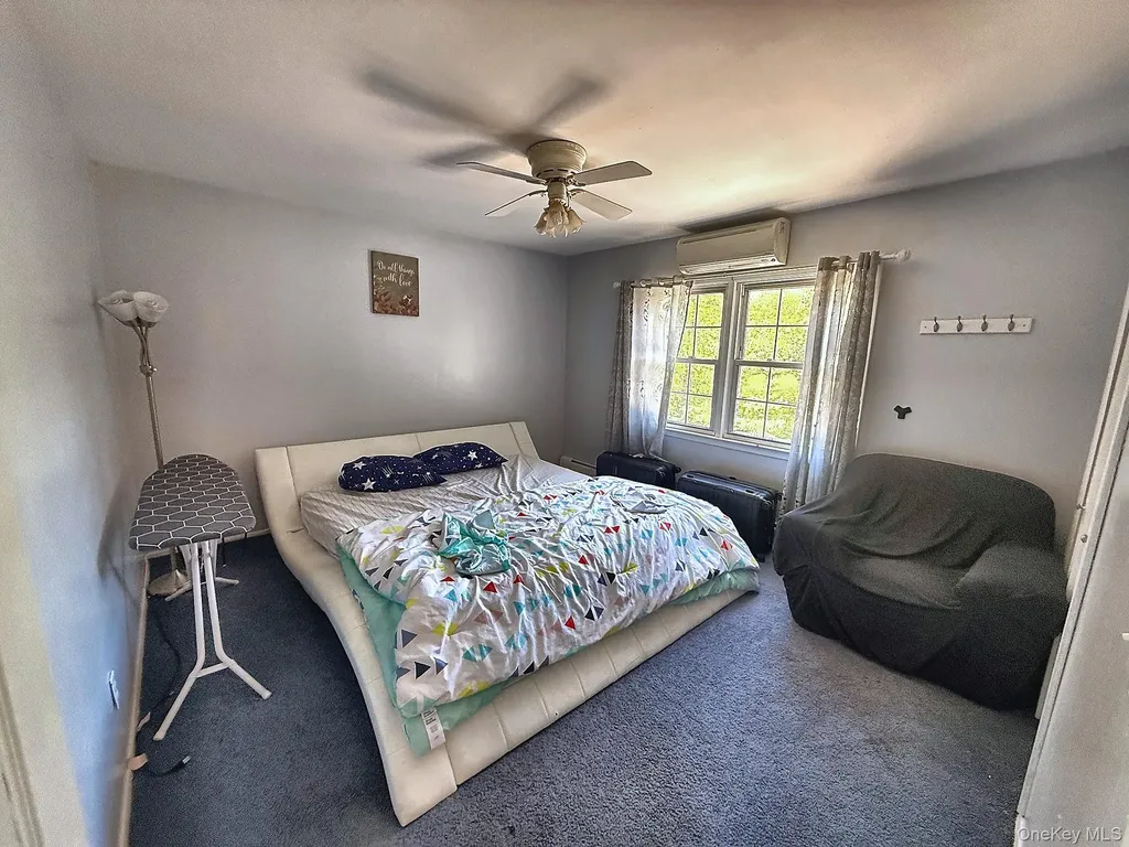 25 Lisa Drive Dix Hills NY 11746
