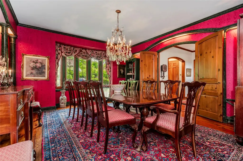111 Clent Road Great Neck NY 11021