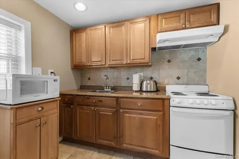 2968 Islip Court Wantagh NY 11793
