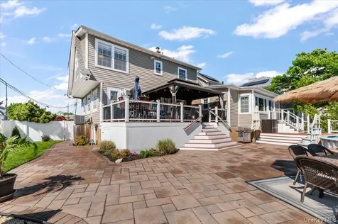 2968 Islip Court Wantagh NY 11793