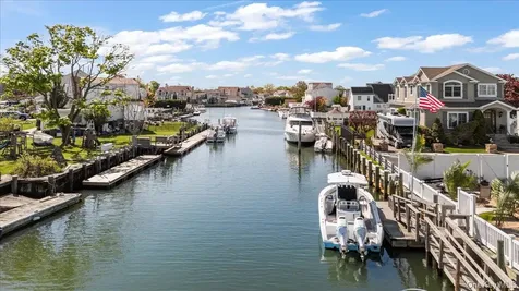 2968 Islip Court Wantagh NY 11793