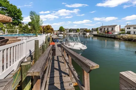 2968 Islip Court Wantagh NY 11793