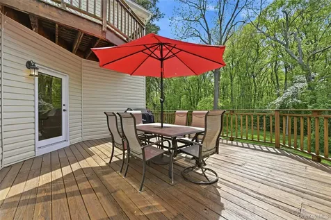 9 Oxford Court Wheatley Heights NY 11798