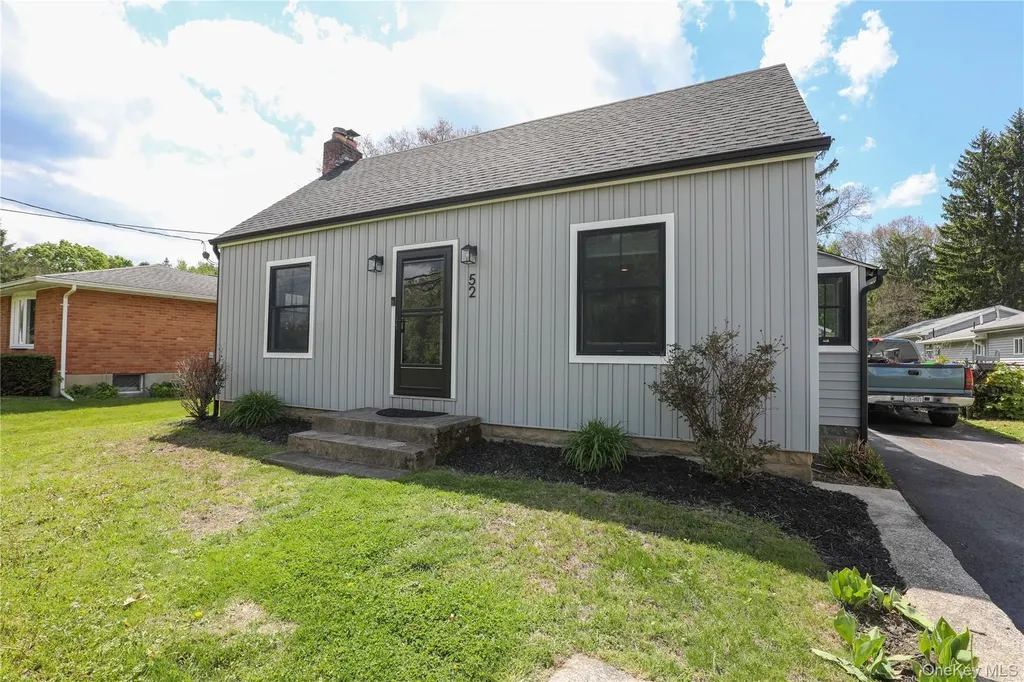 52 Phillips Avenue Highland NY 12528