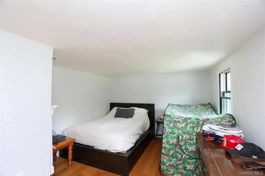 52 Phillips Avenue Highland NY 12528