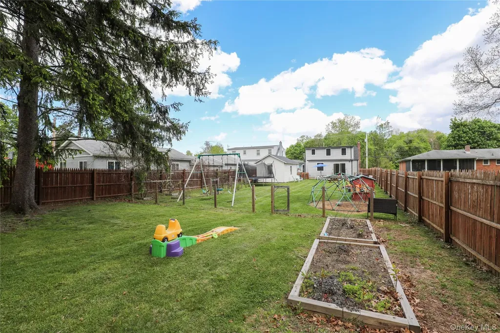 52 Phillips Avenue Highland NY 12528
