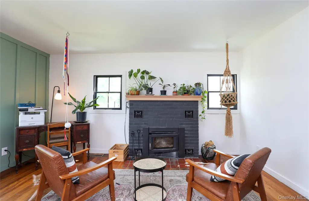 52 Phillips Avenue Highland NY 12528