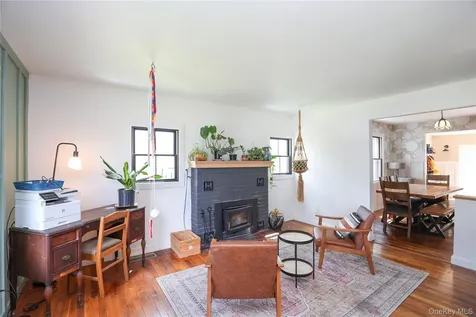 52 Phillips Avenue Highland NY 12528