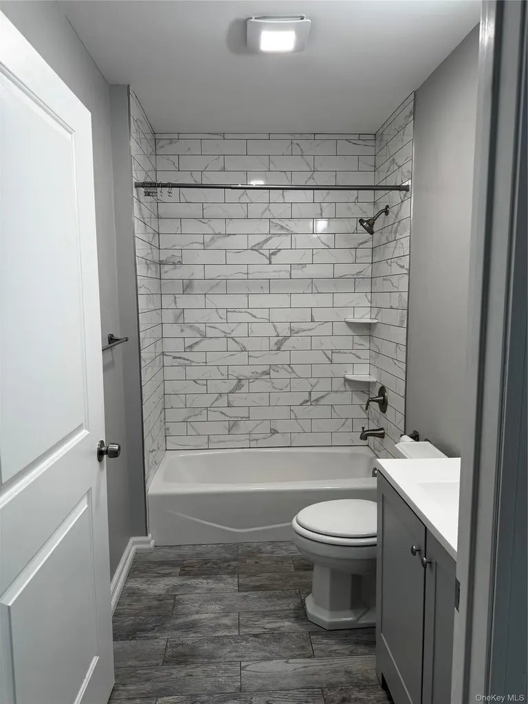 23 Collegeview Avenue Poughkeepsie NY 12603
