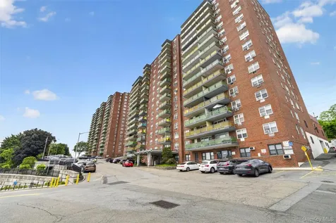 1853 Central Park Avenue Yonkers NY 10710
