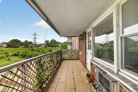 1853 Central Park Avenue Yonkers NY 10710
