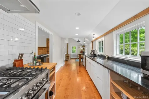 23 Pound Ridge Road Pound Ridge NY 10576