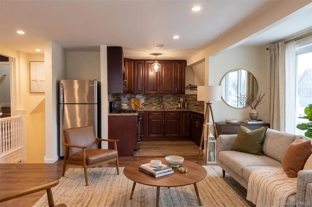 29 Franklin Avenue Lynbrook NY 11563
