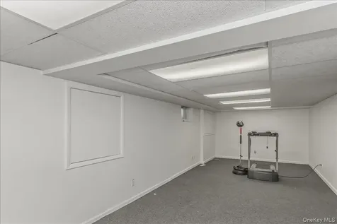 36 Roosevelt Place Rockville Centre NY 11570