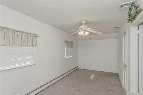 36 Roosevelt Place Rockville Centre NY 11570