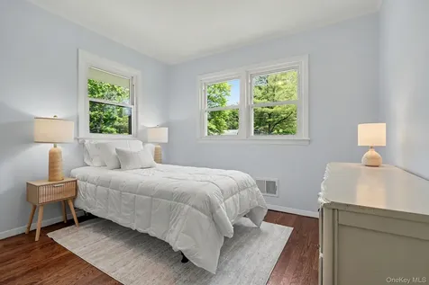 38 Aspen Road New Rochelle NY 10804