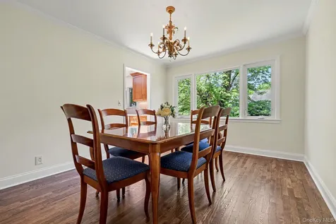 38 Aspen Road New Rochelle NY 10804