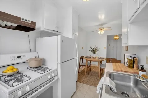 1304 Midland Avenue Yonkers NY 10704