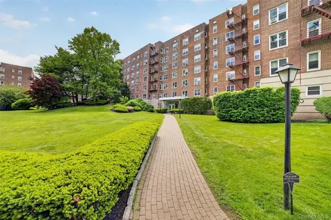 1304 Midland Avenue Yonkers NY 10704