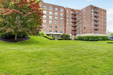 1304 Midland Avenue Yonkers NY 10704