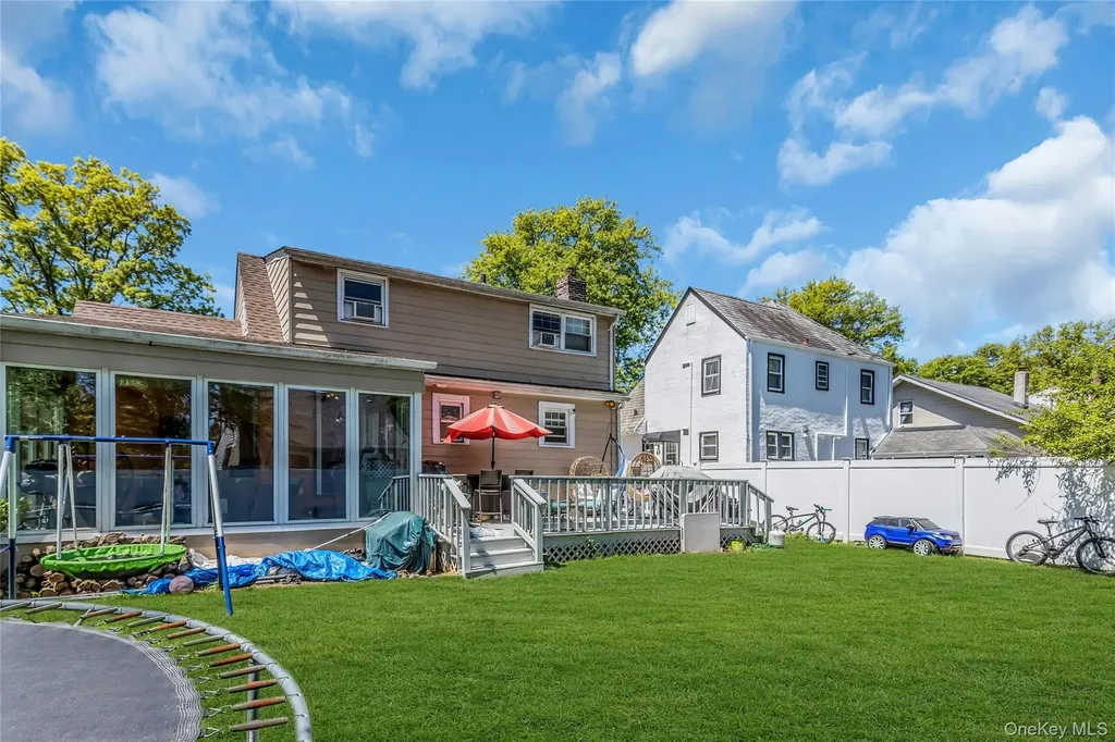 1395 Exeter Street North Baldwin NY 11510