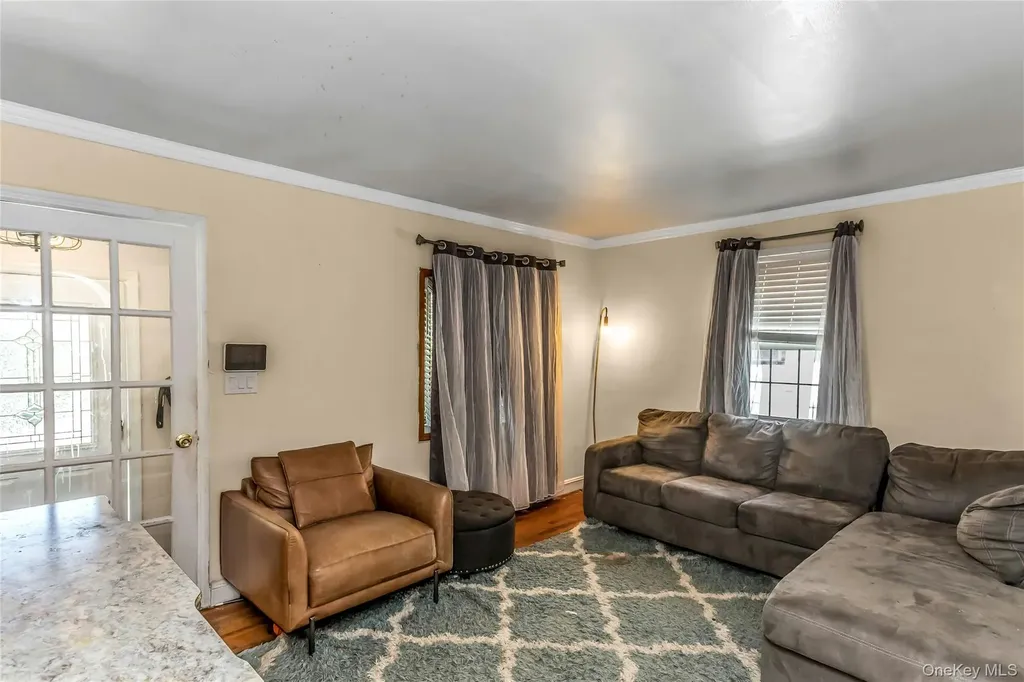 1395 Exeter Street North Baldwin NY 11510