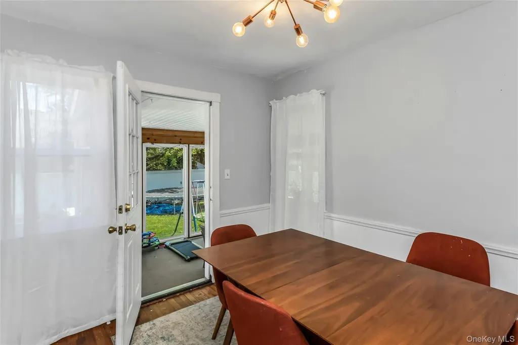 1395 Exeter Street North Baldwin NY 11510