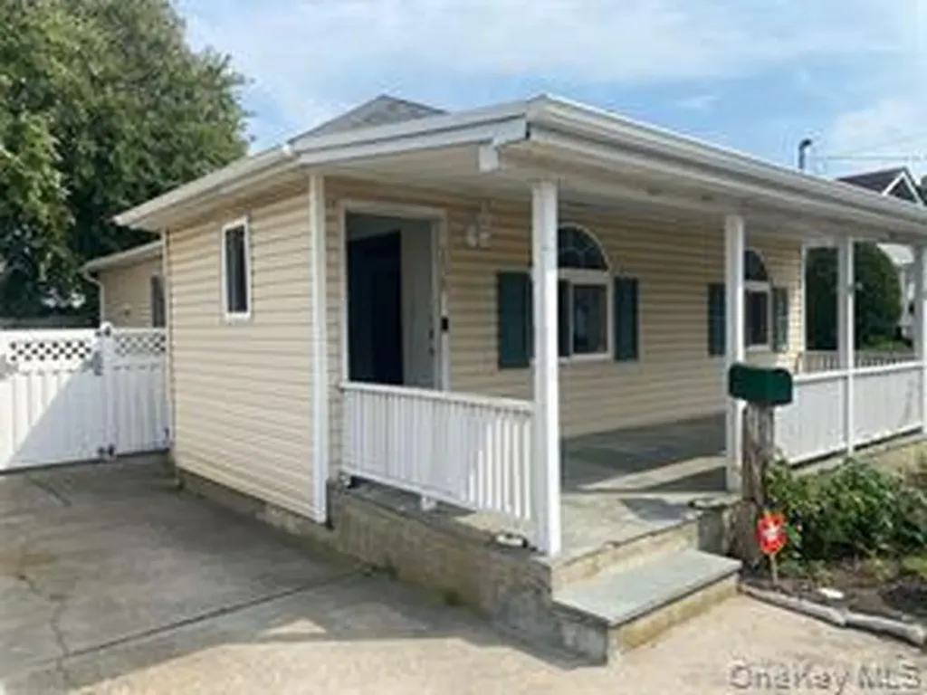 138 Eldorado Street Atlantic Beach NY 11509