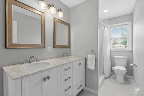 7 Frost Lane Hartsdale NY 10530