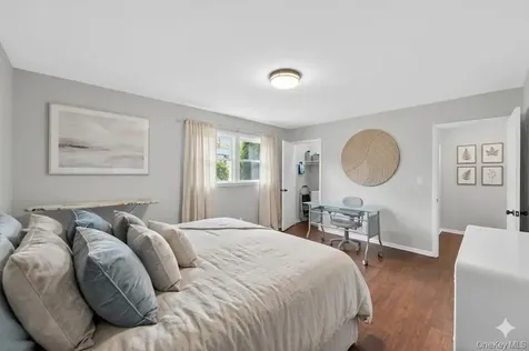 7 Frost Lane Hartsdale NY 10530