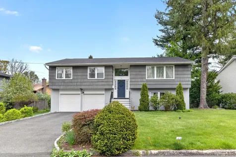 7 Frost Lane Hartsdale NY 10530