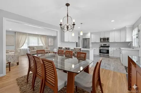 7 Frost Lane Hartsdale NY 10530