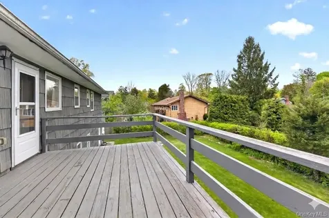 7 Frost Lane Hartsdale NY 10530