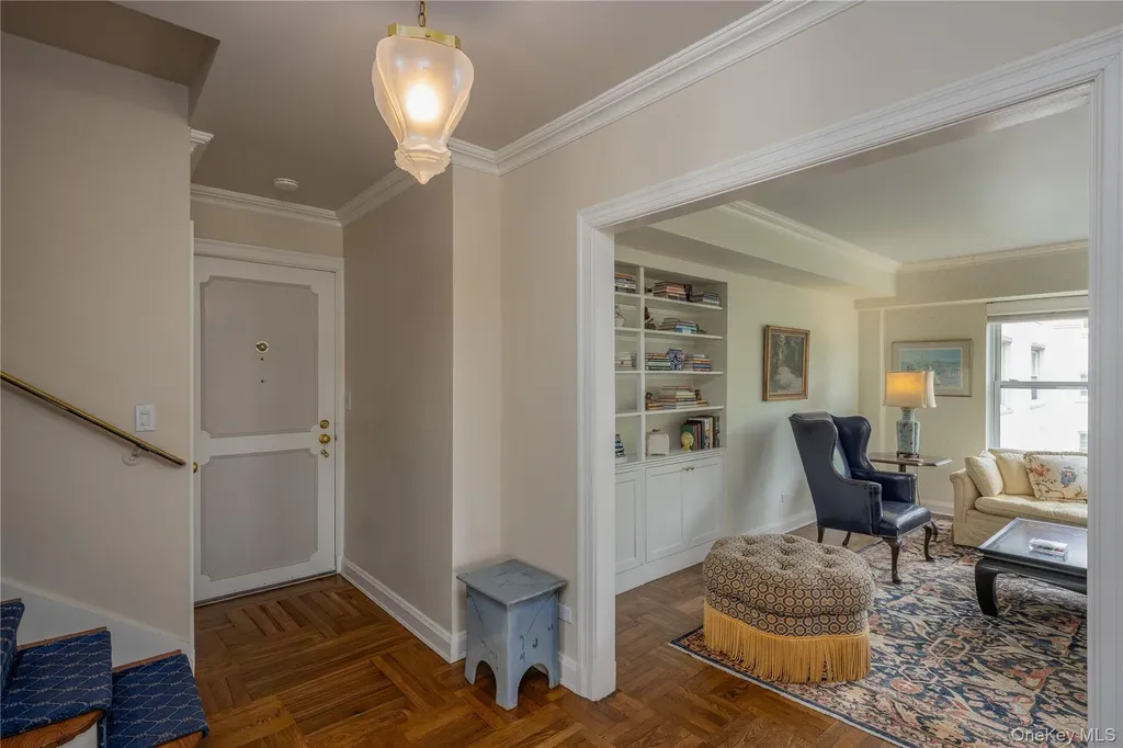 1 Stoneleigh Bronxville NY 10708