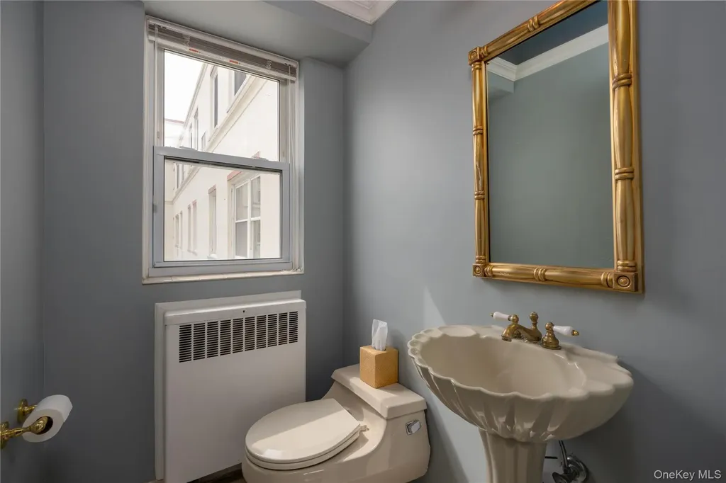 1 Stoneleigh Bronxville NY 10708