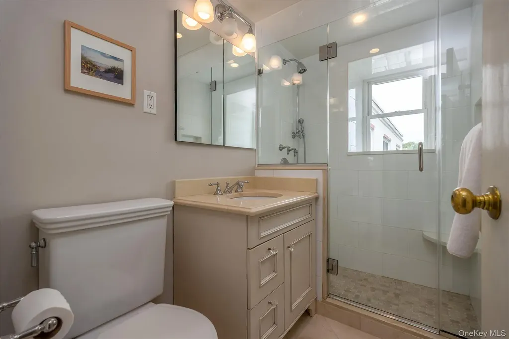 1 Stoneleigh Bronxville NY 10708