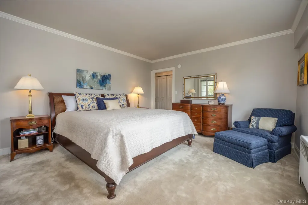 1 Stoneleigh Bronxville NY 10708