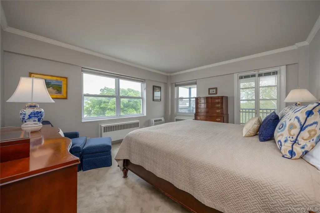1 Stoneleigh Bronxville NY 10708