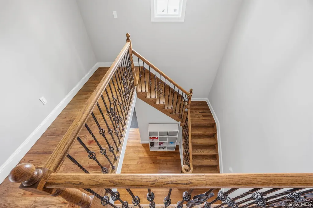 3 Sunrise Street Plainview NY 11803