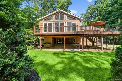 6 Sterling Forest Lane Suffern NY 10901