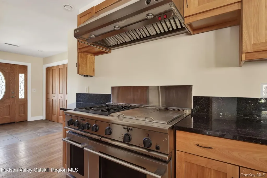 86 Paul Horn Road Catskill NY 12414