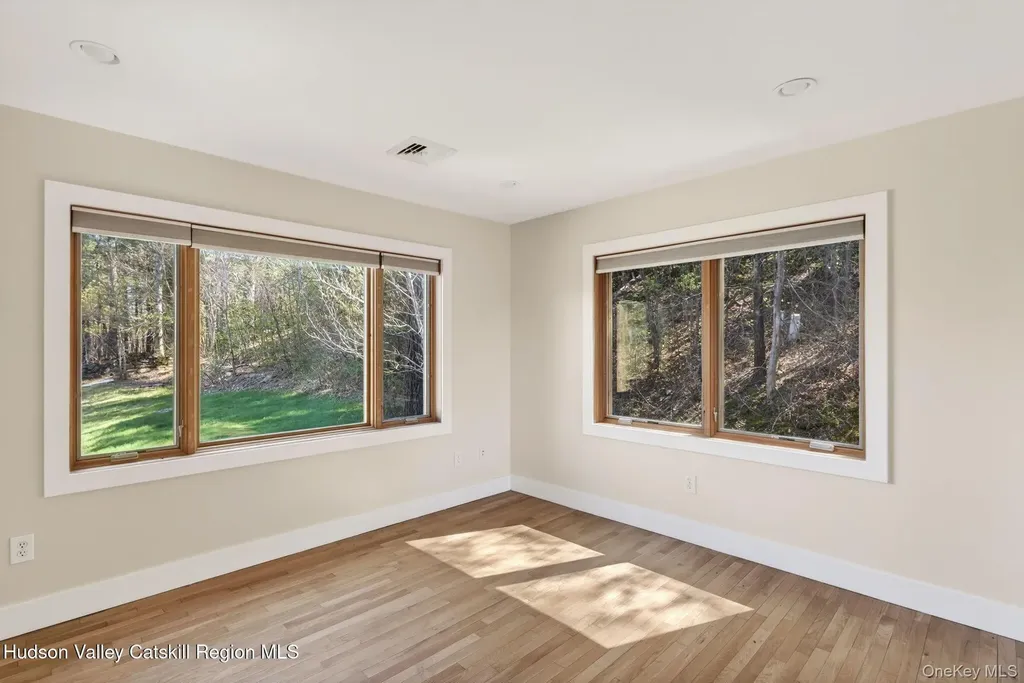 86 Paul Horn Road Catskill NY 12414