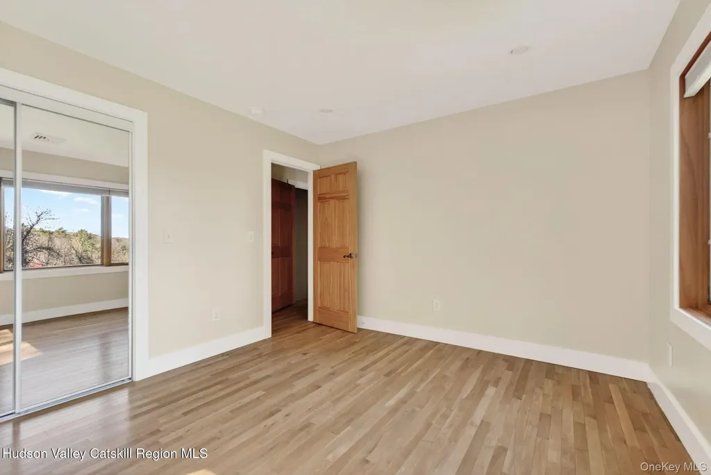 86 Paul Horn Road Catskill NY 12414