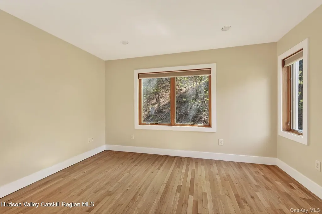 86 Paul Horn Road Catskill NY 12414