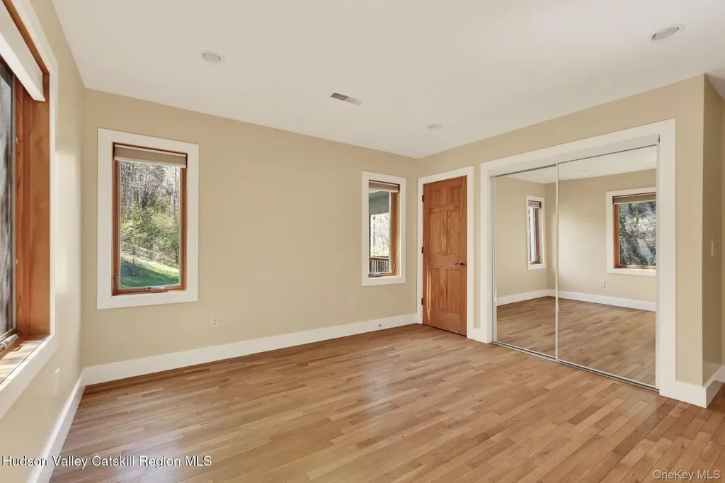 86 Paul Horn Road Catskill NY 12414