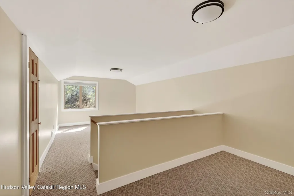 86 Paul Horn Road Catskill NY 12414